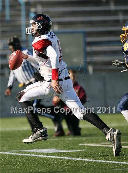 Thumbnail 1 in Ocean Lakes vs. Salem photogallery.