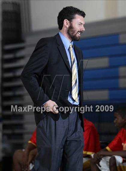 Thumbnail 1 in Hawthorne vs. Glendale (Burbank Tip-Off Classic) photogallery.