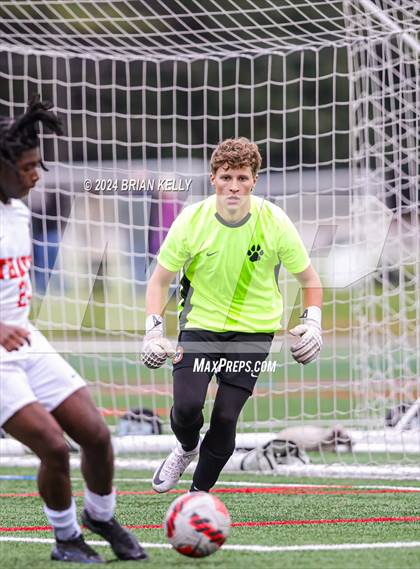 Thumbnail 3 in Milton Academy vs Thayer Academy (ISL Boys Showcase) photogallery.