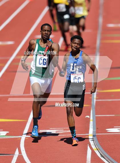 Thumbnail 1 in Penn Relays (Boys 4 x 400) photogallery.