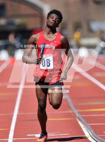 Thumbnail 3 in Penn Relays (Boys 4 x 400) photogallery.