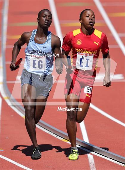 Thumbnail 3 in Penn Relays (Boys 4 x 400) photogallery.