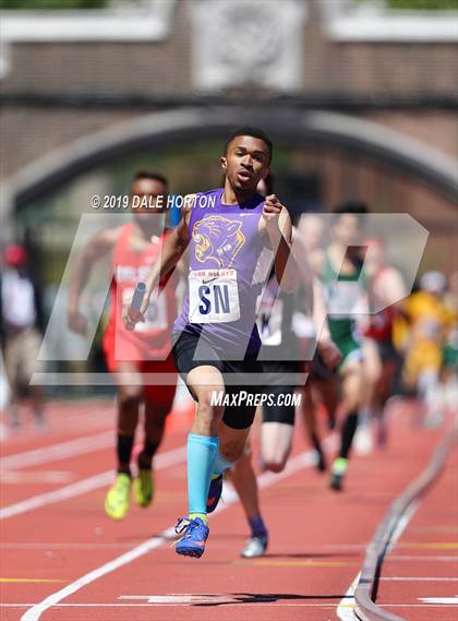 Thumbnail 3 in Penn Relays (Boys 4 x 400) photogallery.