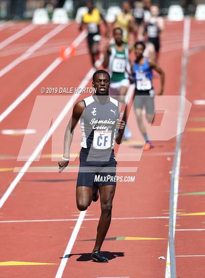 Thumbnail 3 in Penn Relays (Boys 4 x 400) photogallery.