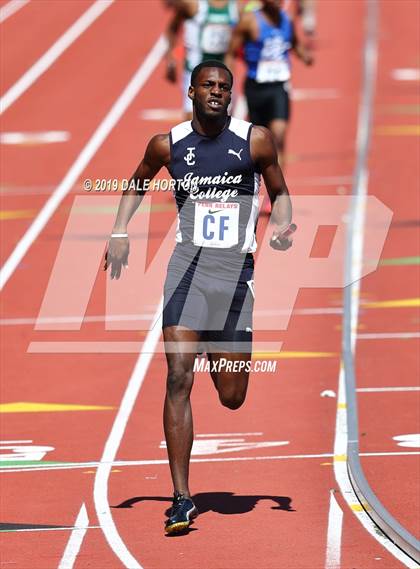 Thumbnail 2 in Penn Relays (Boys 4 x 400) photogallery.