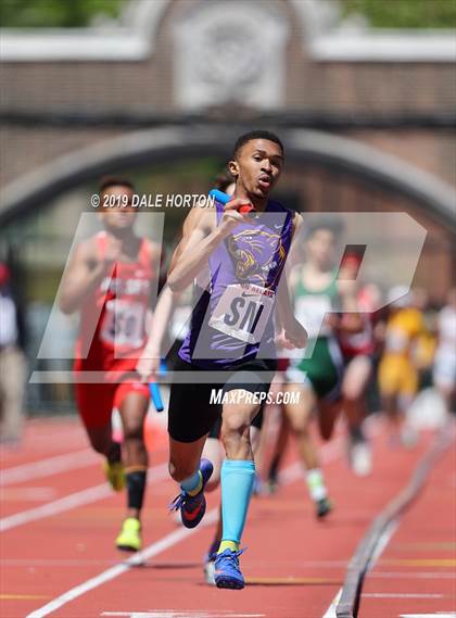 Thumbnail 1 in Penn Relays (Boys 4 x 400) photogallery.
