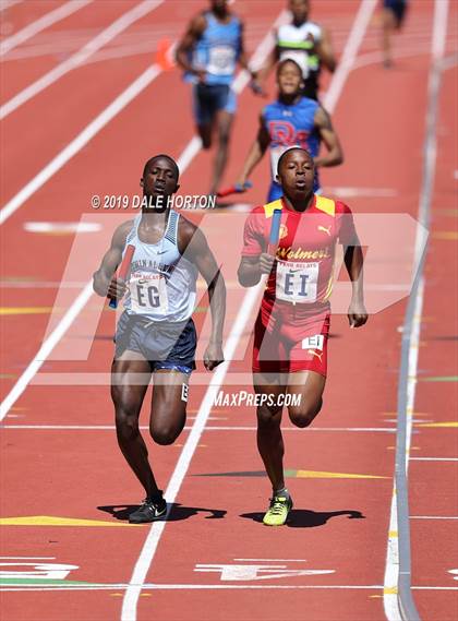 Thumbnail 2 in Penn Relays (Boys 4 x 400) photogallery.
