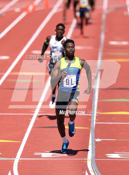 Thumbnail 1 in Penn Relays (Boys 4 x 400) photogallery.