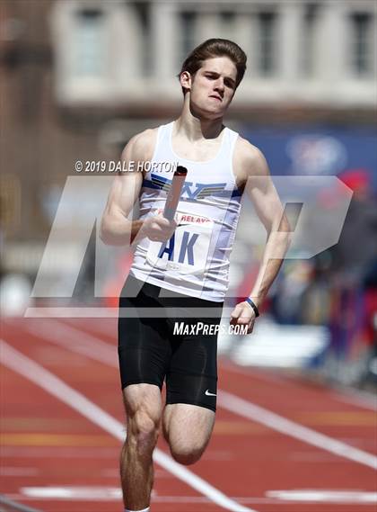 Thumbnail 2 in Penn Relays (Boys 4 x 400) photogallery.