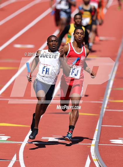 Thumbnail 3 in Penn Relays (Boys 4 x 400) photogallery.