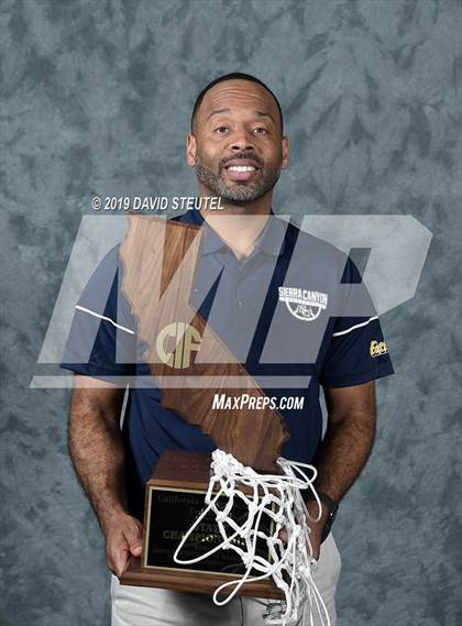 Thumbnail 3 in Sierra Canyon (CIF State Open Div. Award Photos) photogallery.