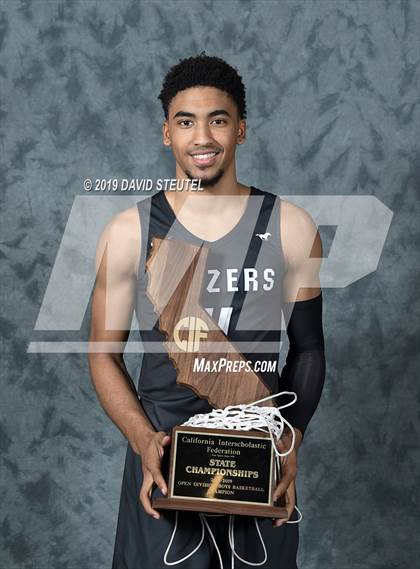 Thumbnail 3 in Sierra Canyon (CIF State Open Div. Award Photos) photogallery.