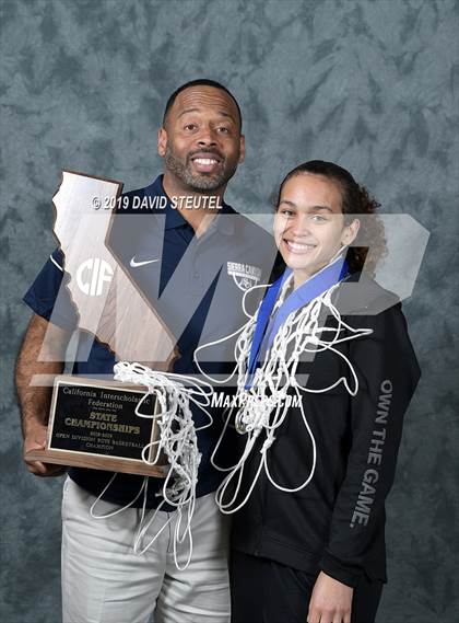 Thumbnail 1 in Sierra Canyon (CIF State Open Div. Award Photos) photogallery.