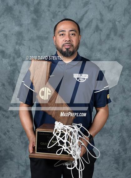 Thumbnail 1 in Sierra Canyon (CIF State Open Div. Award Photos) photogallery.