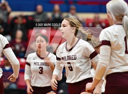 Thumbnail 2 in Fairfield vs. Troy (UIL 3A Bi-District) photogallery.