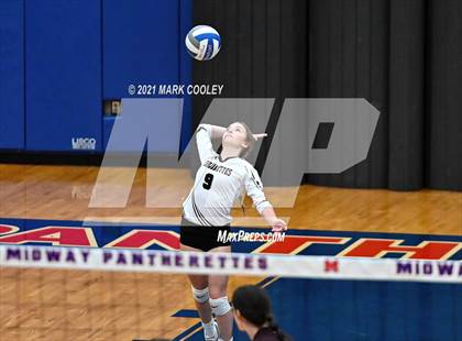 Thumbnail 3 in Fairfield vs. Troy (UIL 3A Bi-District) photogallery.