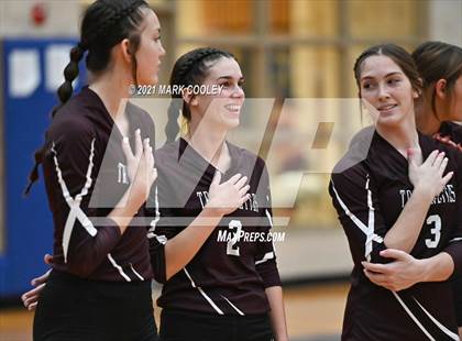 Thumbnail 1 in Fairfield vs. Troy (UIL 3A Bi-District) photogallery.