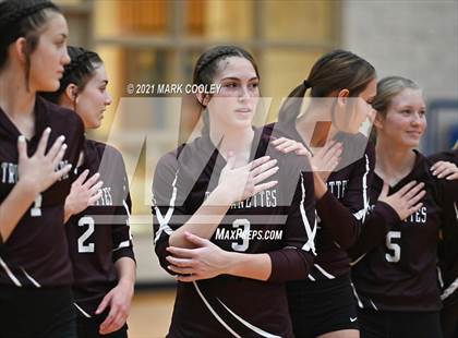 Thumbnail 3 in Fairfield vs. Troy (UIL 3A Bi-District) photogallery.