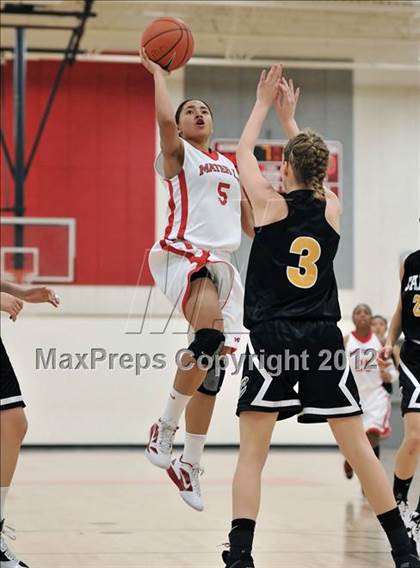 Thumbnail 3 in Canyon vs. Mater Dei (Matson Classic) photogallery.