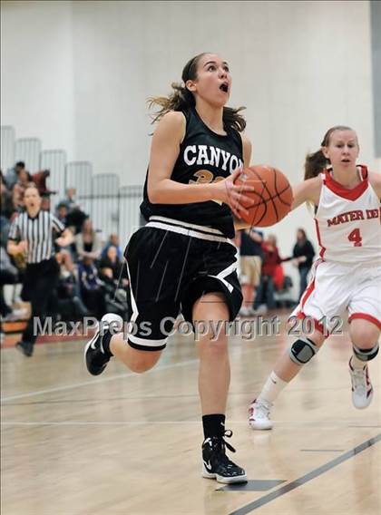 Thumbnail 1 in Canyon vs. Mater Dei (Matson Classic) photogallery.