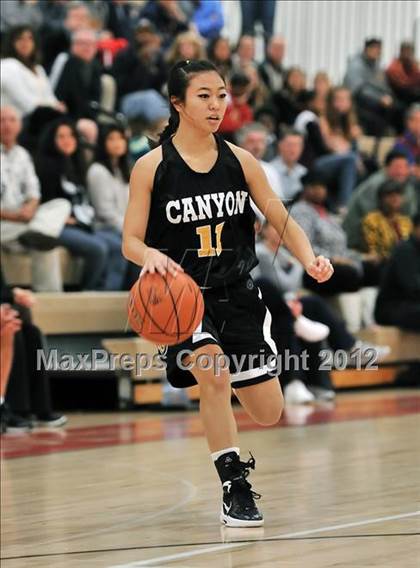 Thumbnail 2 in Canyon vs. Mater Dei (Matson Classic) photogallery.
