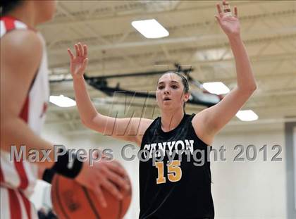 Thumbnail 2 in Canyon vs. Mater Dei (Matson Classic) photogallery.