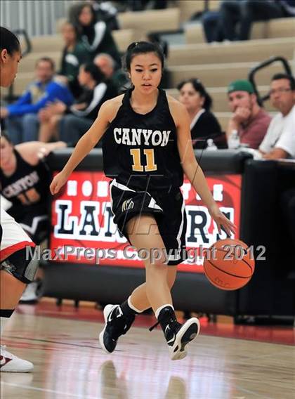 Thumbnail 1 in Canyon vs. Mater Dei (Matson Classic) photogallery.