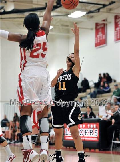 Thumbnail 1 in Canyon vs. Mater Dei (Matson Classic) photogallery.