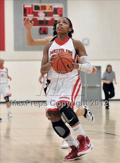 Thumbnail 2 in Canyon vs. Mater Dei (Matson Classic) photogallery.
