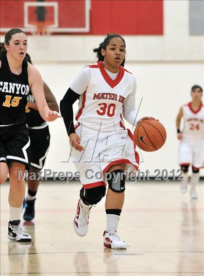 Thumbnail 3 in Canyon vs. Mater Dei (Matson Classic) photogallery.