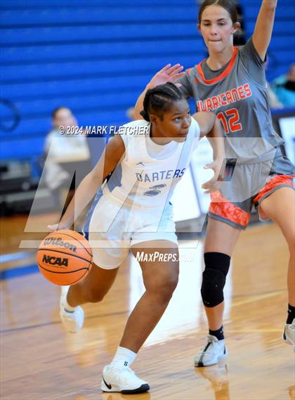 Thumbnail 1 in Apopka vs Mount Dora (14th Annual Earl Graham Metro vs Florida Challenge) photogallery.