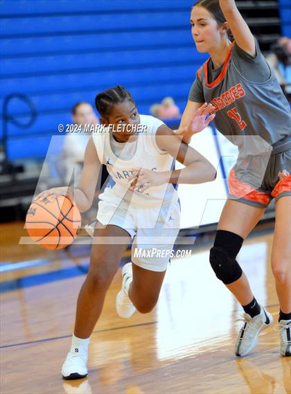 Thumbnail 3 in Apopka vs Mount Dora (14th Annual Earl Graham Metro vs Florida Challenge) photogallery.
