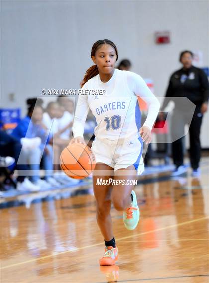 Thumbnail 1 in Apopka vs Mount Dora (14th Annual Earl Graham Metro vs Florida Challenge) photogallery.