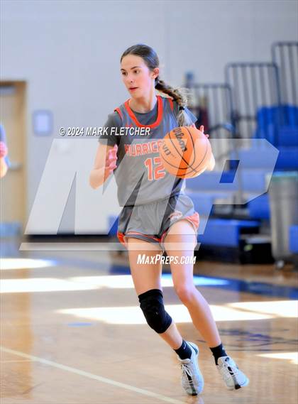 Thumbnail 2 in Apopka vs Mount Dora (14th Annual Earl Graham Metro vs Florida Challenge) photogallery.