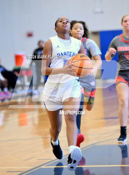 Thumbnail 1 in Apopka vs Mount Dora (14th Annual Earl Graham Metro vs Florida Challenge) photogallery.