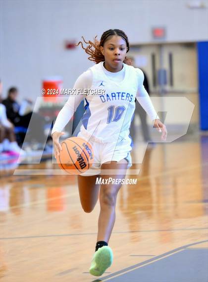Thumbnail 1 in Apopka vs Mount Dora (14th Annual Earl Graham Metro vs Florida Challenge) photogallery.