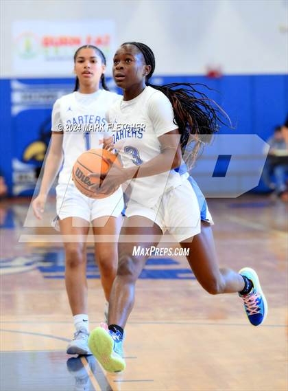 Thumbnail 3 in Apopka vs Mount Dora (14th Annual Earl Graham Metro vs Florida Challenge) photogallery.