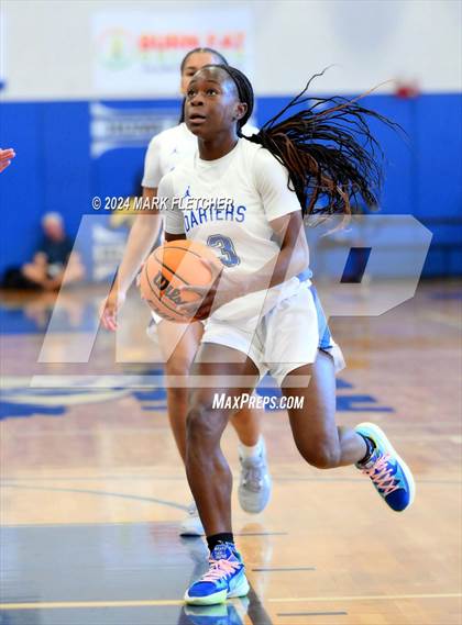 Thumbnail 1 in Apopka vs Mount Dora (14th Annual Earl Graham Metro vs Florida Challenge) photogallery.