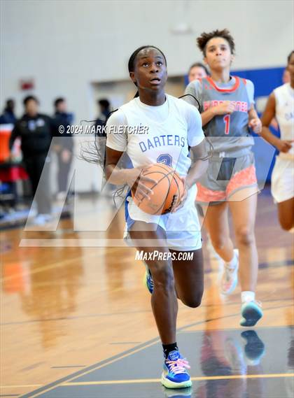 Thumbnail 2 in Apopka vs Mount Dora (14th Annual Earl Graham Metro vs Florida Challenge) photogallery.