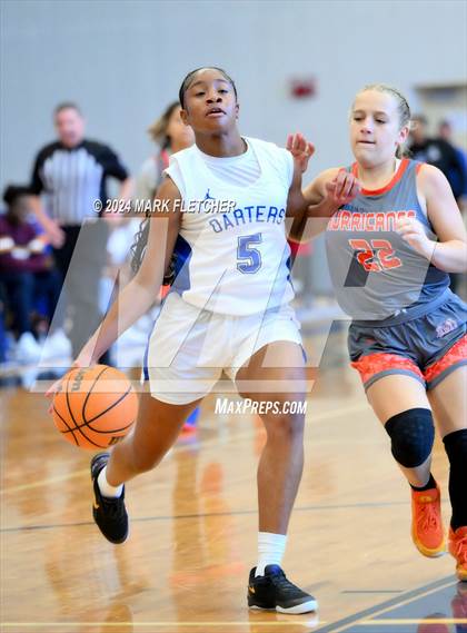 Thumbnail 2 in Apopka vs Mount Dora (14th Annual Earl Graham Metro vs Florida Challenge) photogallery.