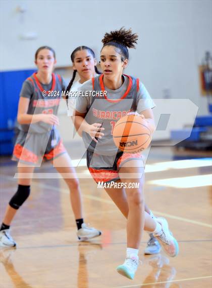 Thumbnail 3 in Apopka vs Mount Dora (14th Annual Earl Graham Metro vs Florida Challenge) photogallery.