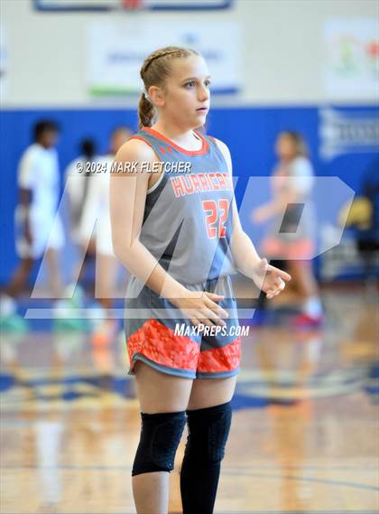 Thumbnail 3 in Apopka vs Mount Dora (14th Annual Earl Graham Metro vs Florida Challenge) photogallery.