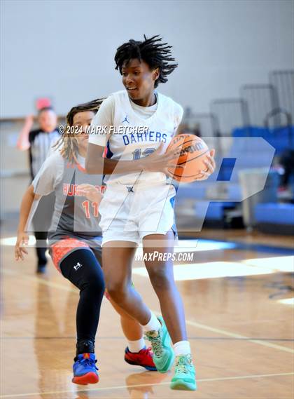 Thumbnail 2 in Apopka vs Mount Dora (14th Annual Earl Graham Metro vs Florida Challenge) photogallery.