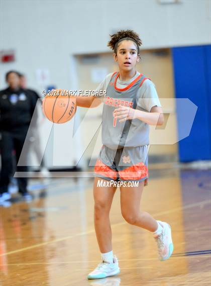 Thumbnail 1 in Apopka vs Mount Dora (14th Annual Earl Graham Metro vs Florida Challenge) photogallery.