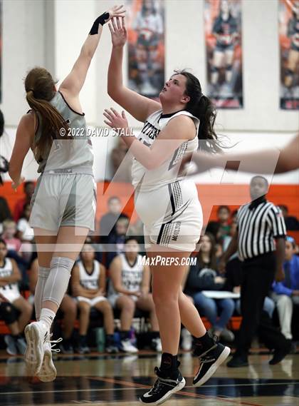 Thumbnail 1 in Moulton vs Industrial (Schulenburg Lady Horn Varsity Tournament) photogallery.