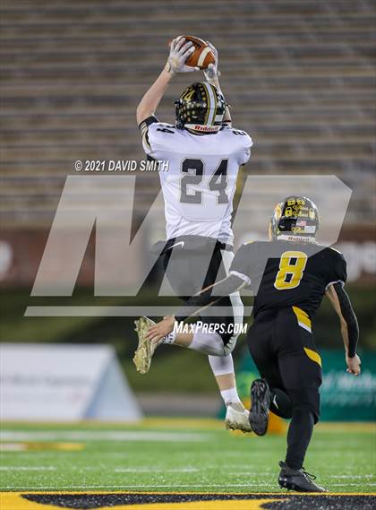 Thumbnail 1 in Worth County/Northeast Nodaway vs. Drexel/Miami - MSHSAA Show-Me Bowl photogallery.