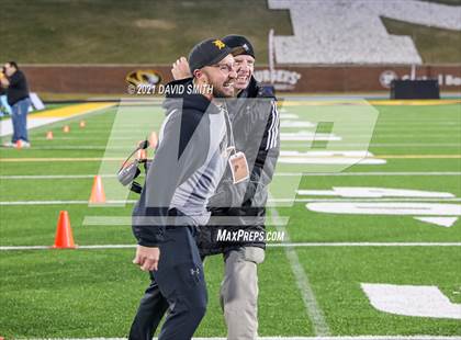 Thumbnail 3 in Worth County/Northeast Nodaway vs. Drexel/Miami - MSHSAA Show-Me Bowl photogallery.
