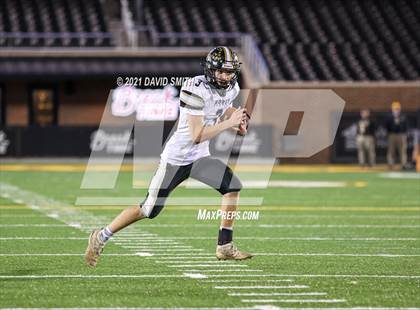 Thumbnail 3 in Worth County/Northeast Nodaway vs. Drexel/Miami - MSHSAA Show-Me Bowl photogallery.