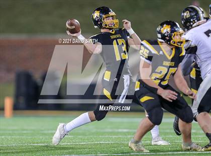 Thumbnail 2 in Worth County/Northeast Nodaway vs. Drexel/Miami - MSHSAA Show-Me Bowl photogallery.