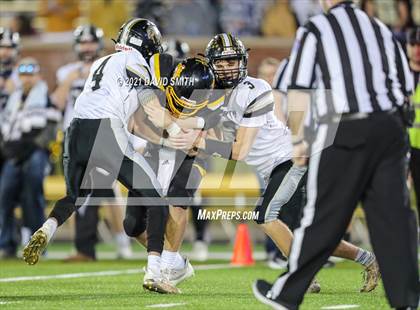 Thumbnail 3 in Worth County/Northeast Nodaway vs. Drexel/Miami - MSHSAA Show-Me Bowl photogallery.